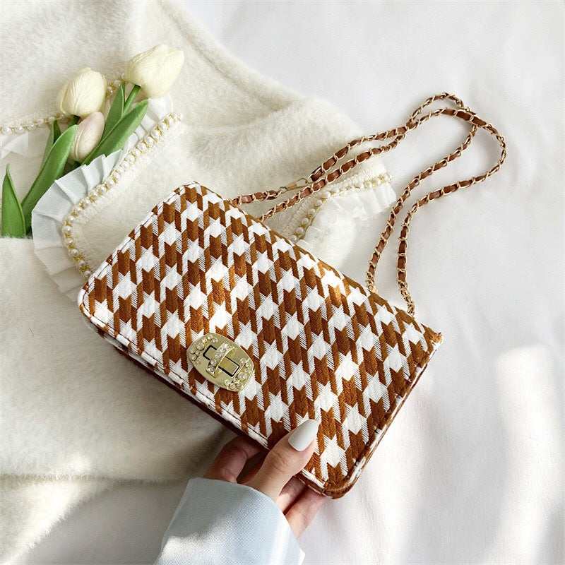 Western Style Simple Street Print Plaid One-shoulder Messenger Bag