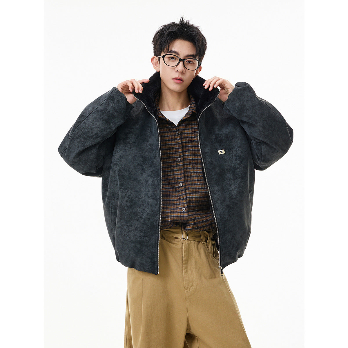 Mens American-style Fleece-lined Cotton Coat With A Lapel Featuring Tie-dye PU Leather And Fur In One And Extra Padding
