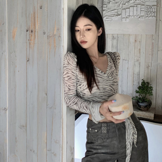 Sexy Lace-up Short Long-sleeve Top For A Spicy Sassy Look