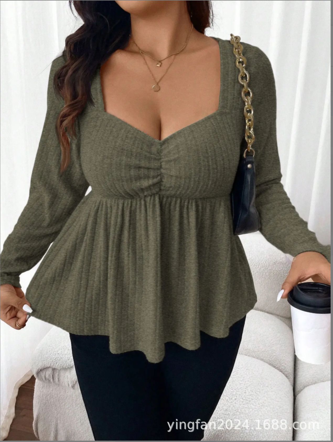 Fashionable And Elegant Slim-fit Women's T-shirt
