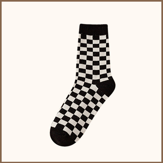 Men's And Women's Versatile Fashion Retro Mid-calf Socks