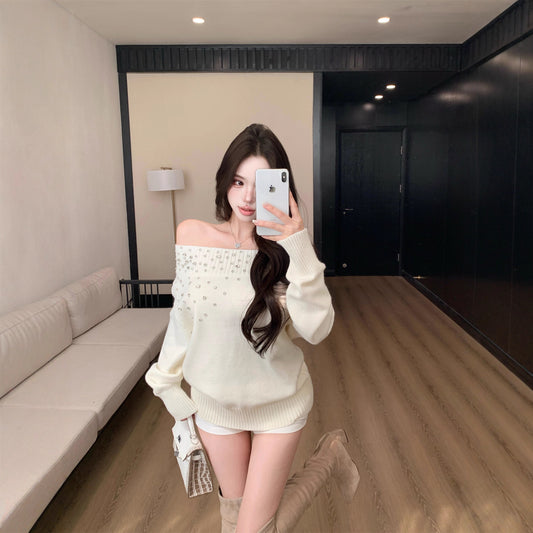 Heavily Embellished With Rhinestones Long-sleeved Pullover Sweater