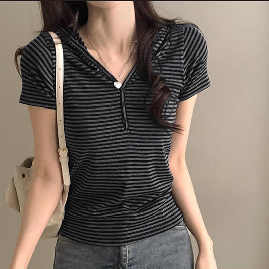 Sweet And Spicy Style Contrast Color Striped Zipper Hooded T-shirt