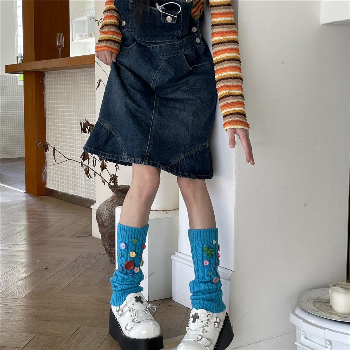 Design Handmade Button Pin Multicolor Socks