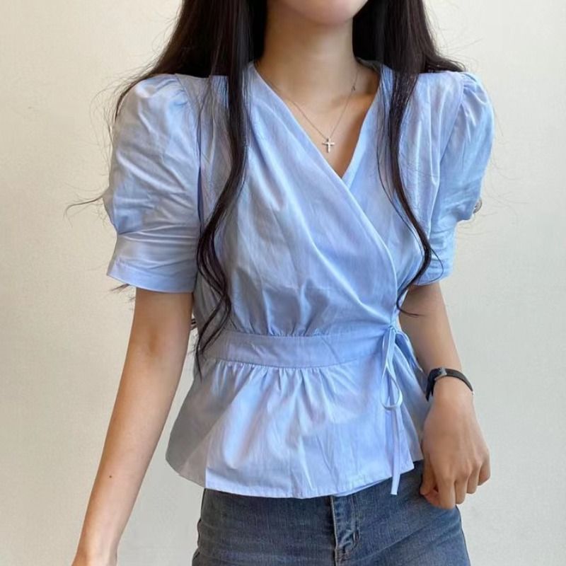 Simple Solid Color And V-neck Back Elastic Lace Waist Trimming Short Shirt For Women