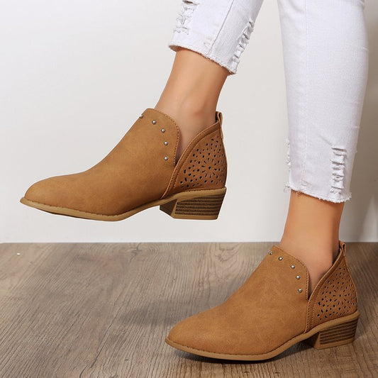 Retro Pointed-toe Studded Low-heeled Ankle Boots