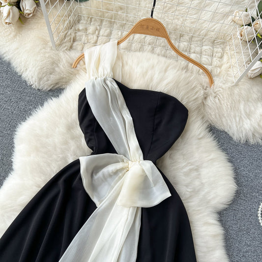 Black And White Contrast Color Slim Fit Waist A- Line Princess Dress