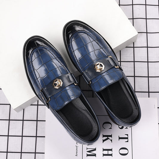 Skotskternede casual loafers til mænd med slip-on og metalspænde, velegnet til fest
