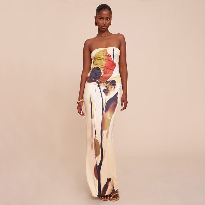Kvinders stilfulde trykte off-shoulder tubekjole