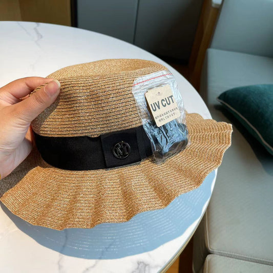 Women's Simple Wavy Flat Top Foldable Straw Hat