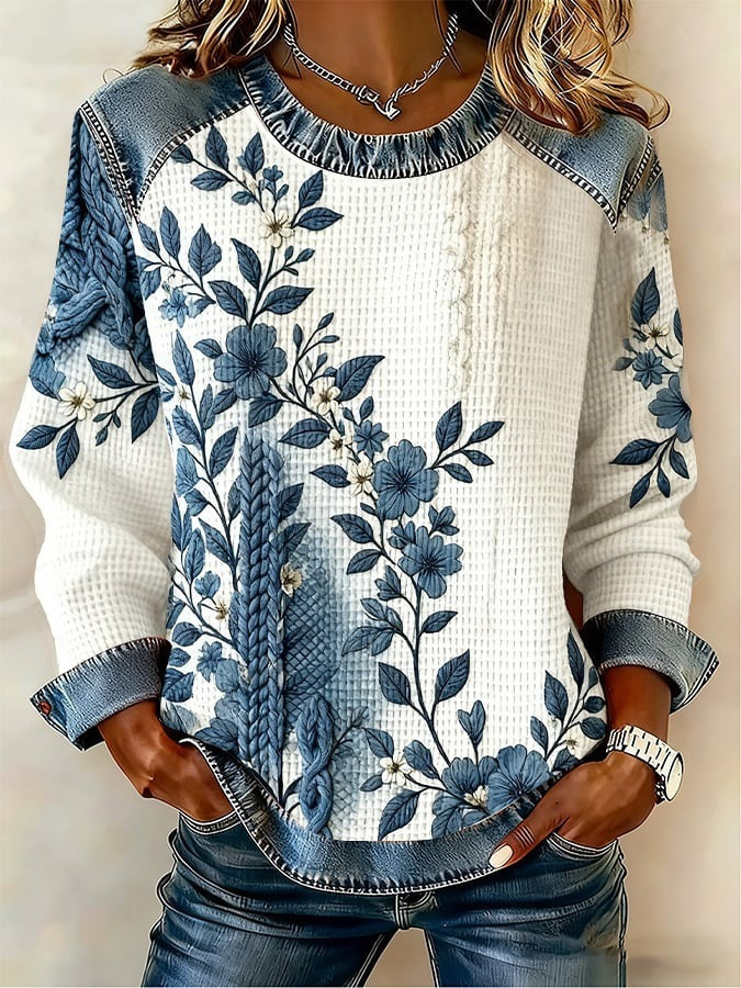 Retro Loose-fitting Pullover With A Printed Crew Neck