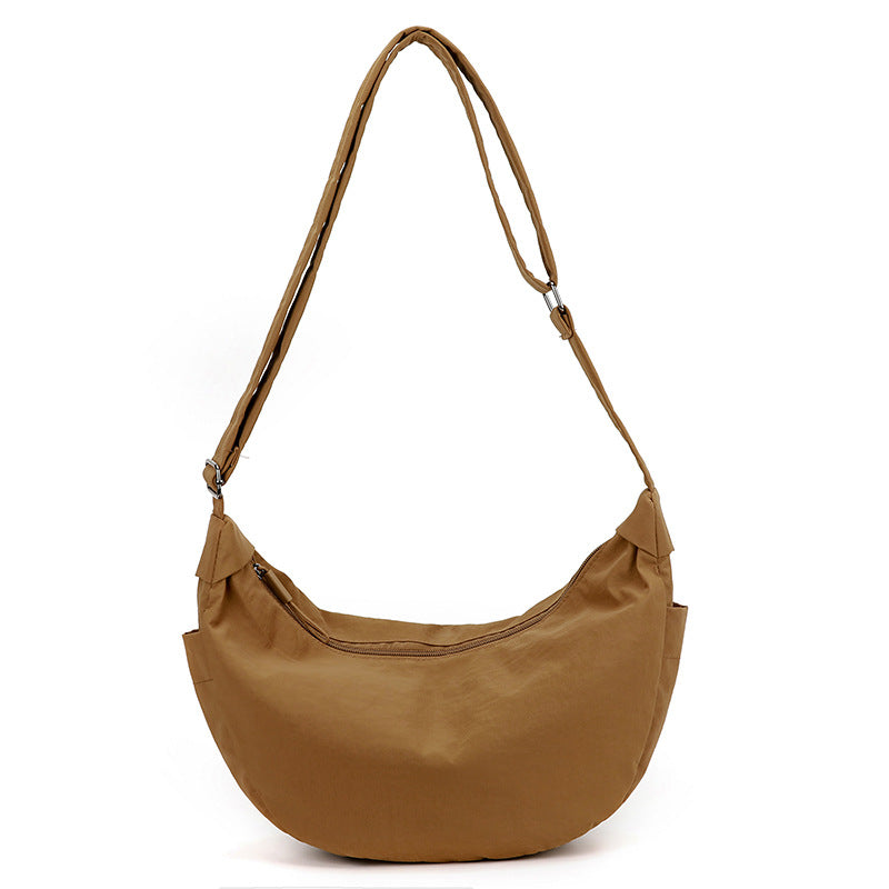 High-capacity Shoulder Bag Thats Both Stylish And Easy To Carry