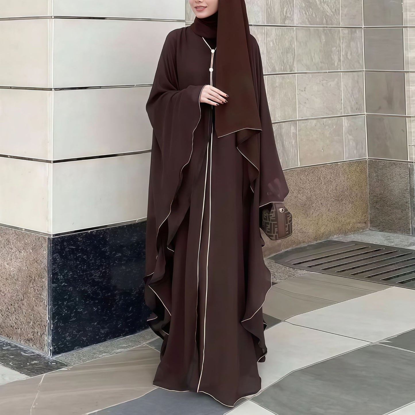 Elegant Long Robe With Batwing Sleeves And White Trim