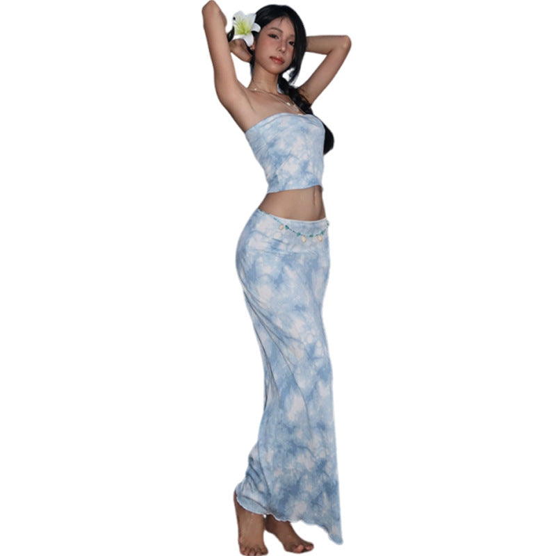 Sexy Form-fitting Tube Top With Midriff-baring Design Paired With A High-waisted Elegant Dress