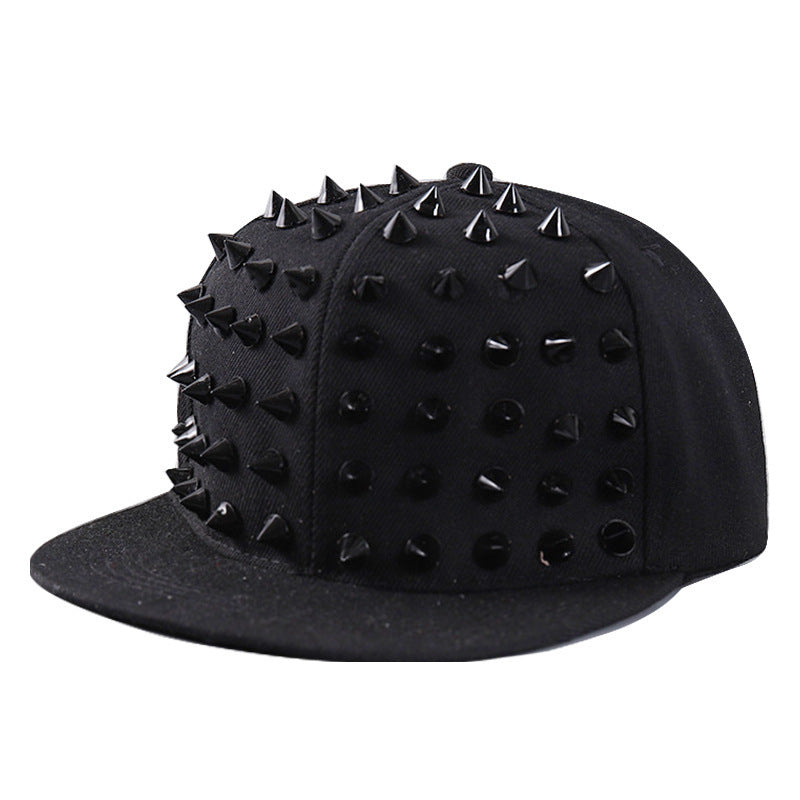New Street-style Edgy Fashion Cap With Rivets