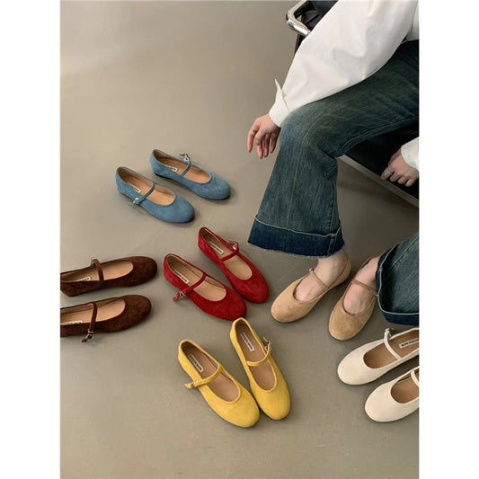 Women's Shallow Mouth Pumps Retro Round Head Soft Flat Bottom Suede