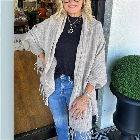 Fashionable Knitted Tassel Inverness