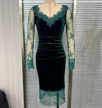Elegant Long-sleeve Waist-cinching Dress