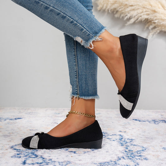Round Toe Flat Bottom Fashion Rhinestone Low-cut Slip-on Women's Casual Shoes