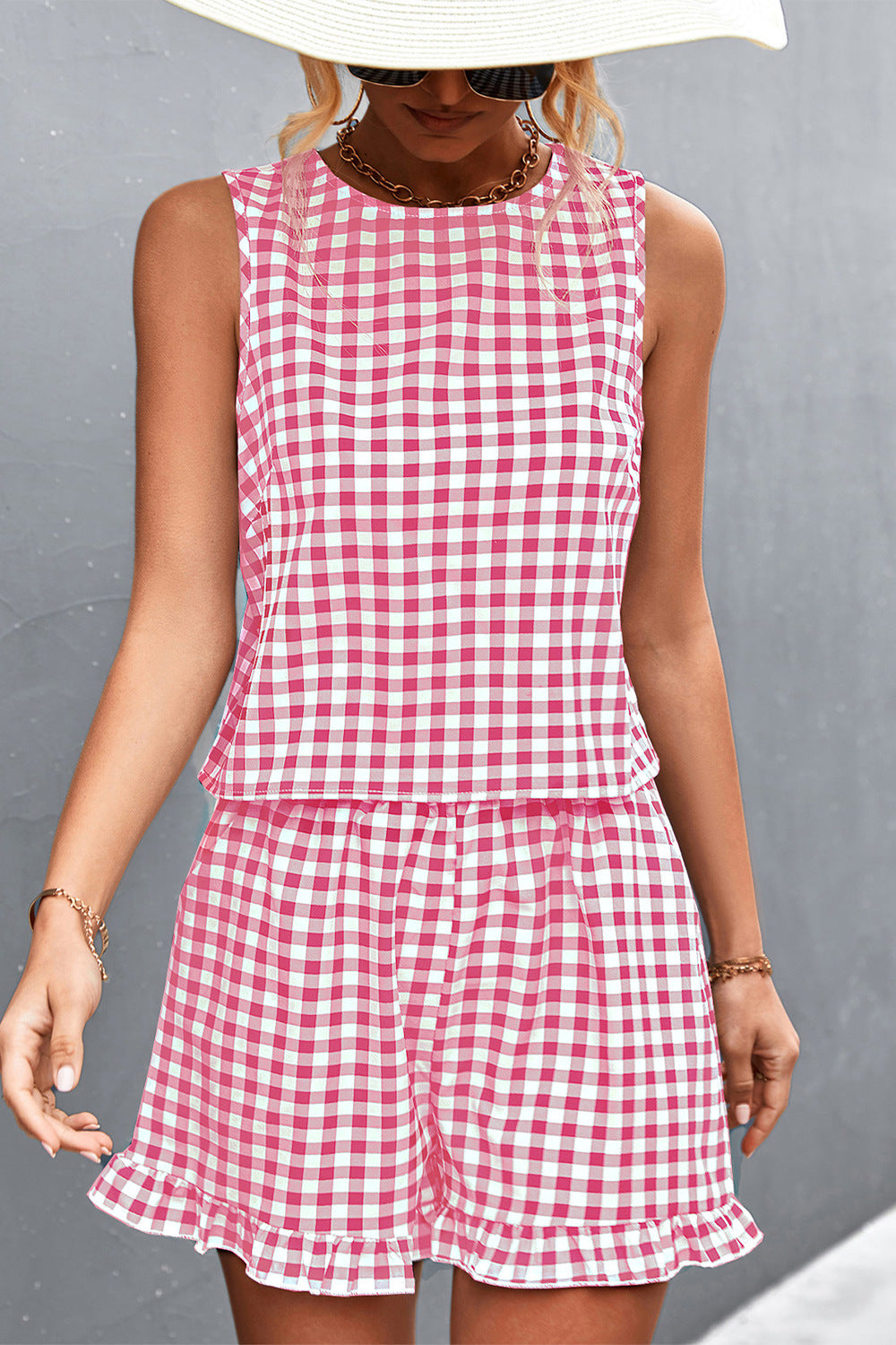 New Independent Station WISH Hot Sale Black And White Plaid Casual Sleeveless Shorts Suit For Women