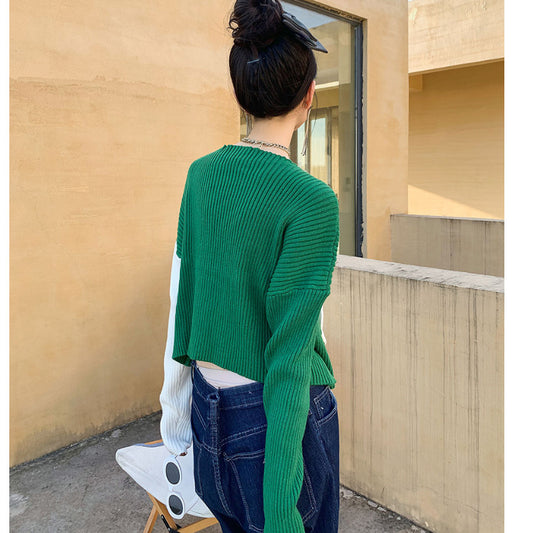 V-collar Contrast Color Stitching Applique Design Knitted Sweater