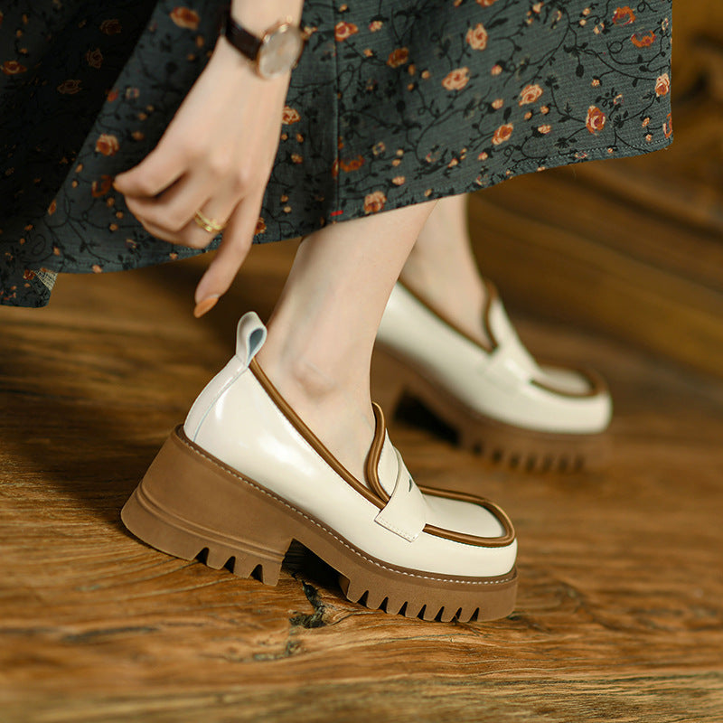 Women's Fashion New Square Toe Leather Shoes