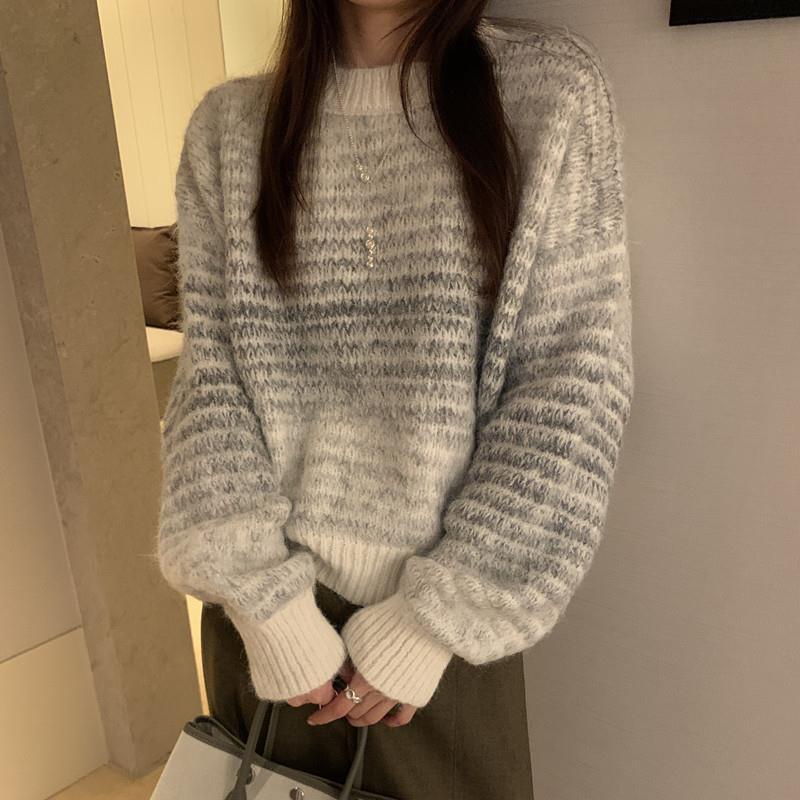 Retro Gradient Color Round Neck Striped Sweater Loose Long Sleeve Knit Top