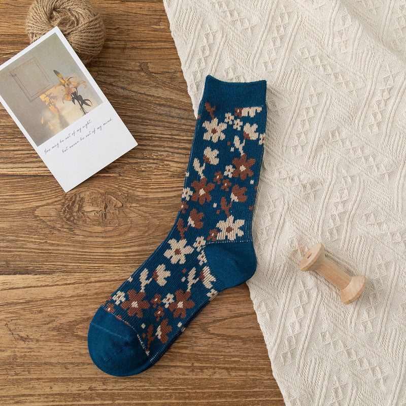 Retro-style Small Floral Ladies' Socks With High Tubes And Piles