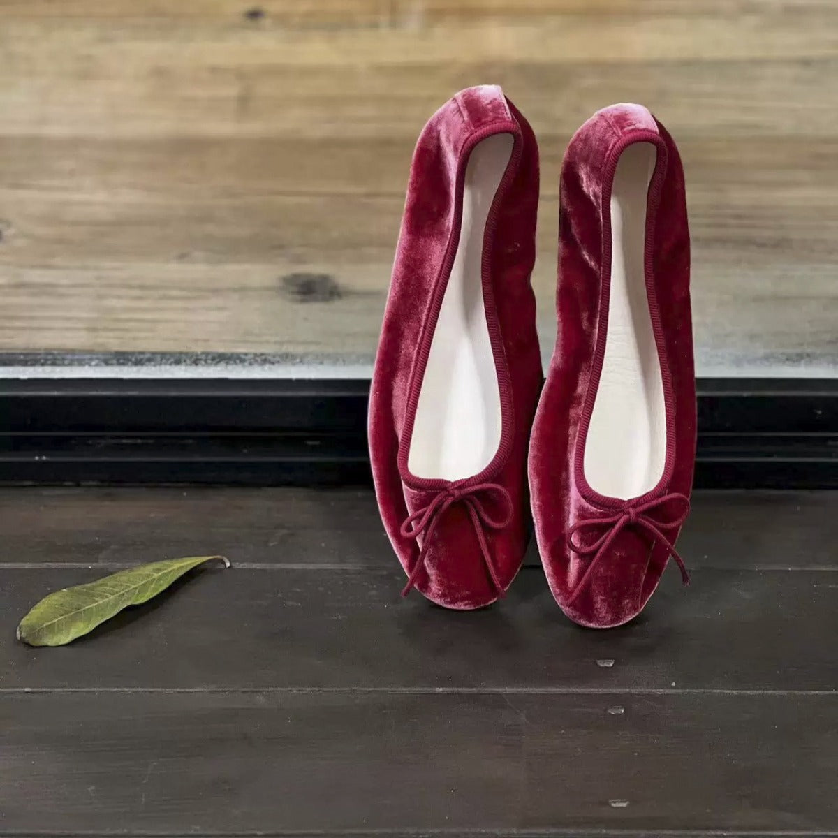 French Retro Granny Shoes Bow Flat Ballet Slipper