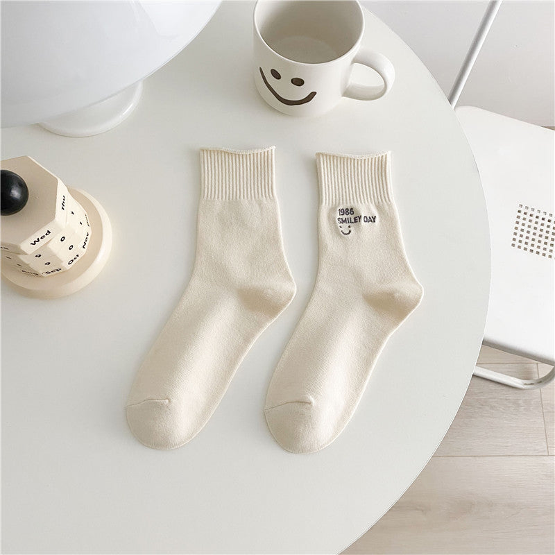 Women's Fashion Casual Minimalist Mid-calf Socks