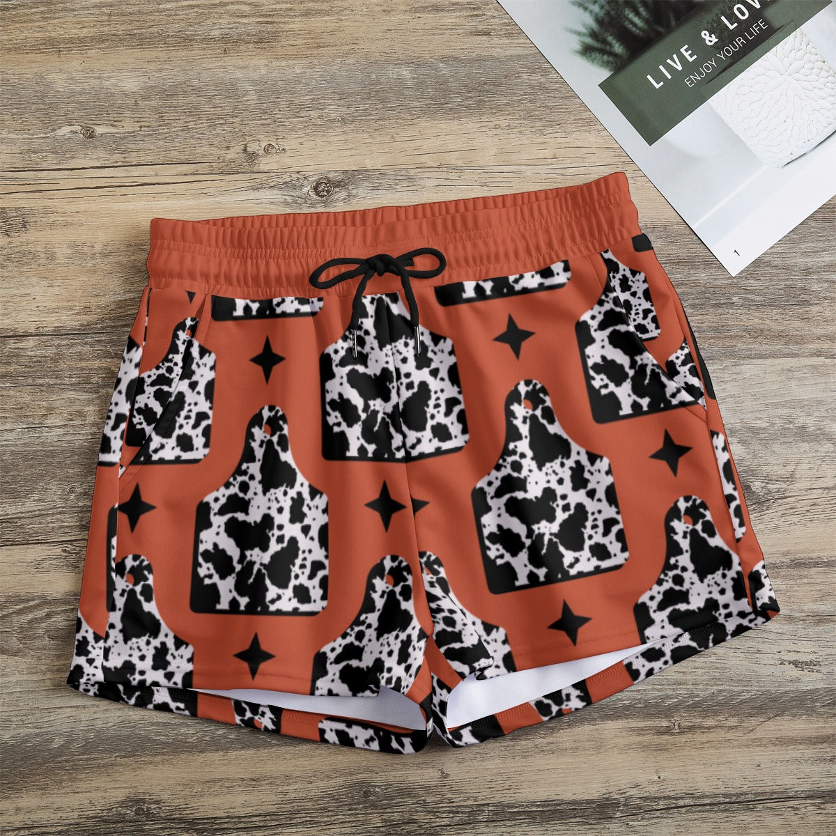 Casual Shorts With Printed Pockets On Both Sides