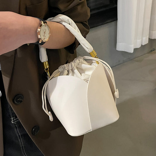 Fashion Women's Bag Messenger Bag Retro Single Shoulder Bucket Bag