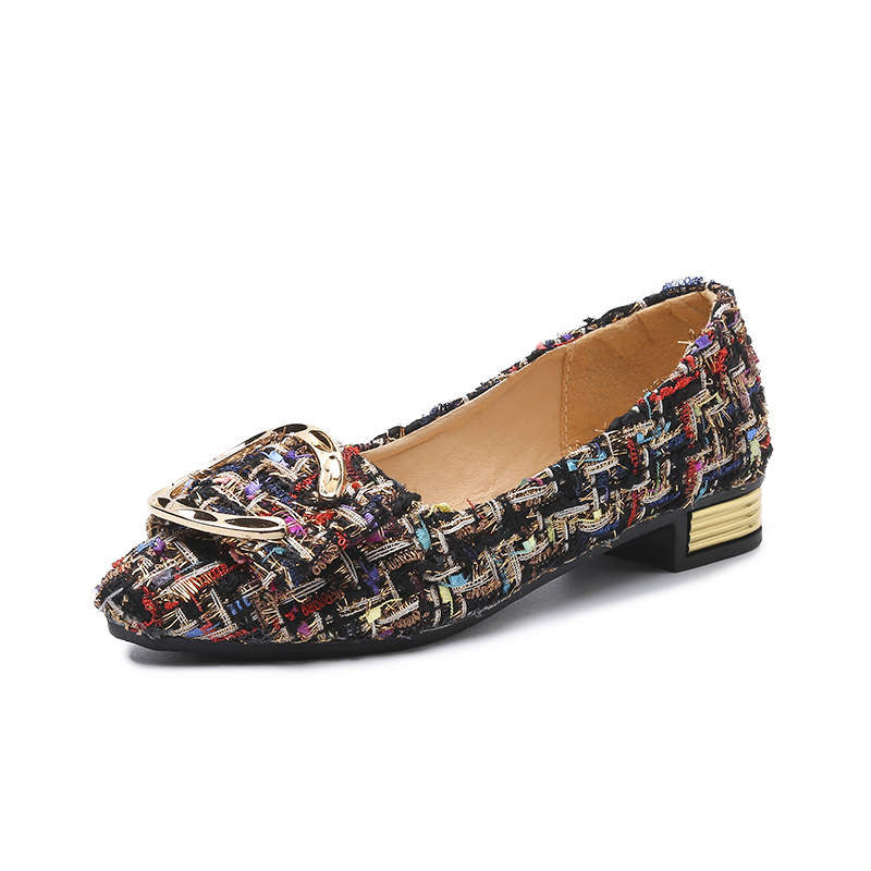 Pointed Shallow Mouth Peas Slip-on Slip-on Shoes