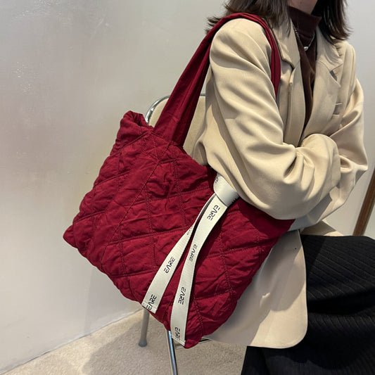 Women's Winter New Silk Scarf Rhombus Large-capacity Padded Shoulder Bag