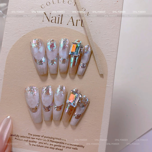 Nail Glitter Powder For A Dazzling Eye-catching Manicure