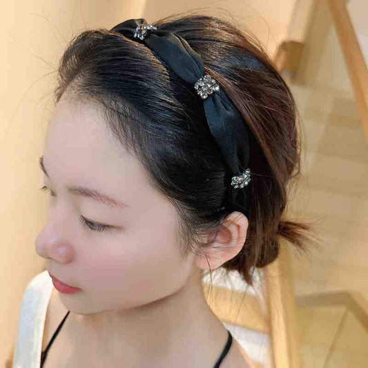 New High-end Silk Fabric Hairband With Rhinestones And A Bow Knot