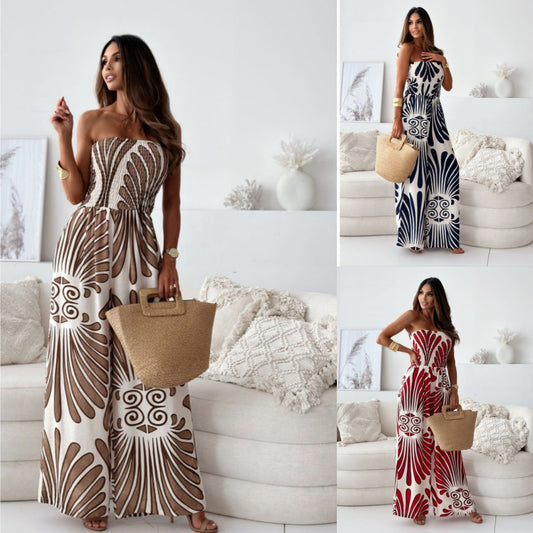 Off-shoulder stropløs jumpsuit med smock og figursyet talje