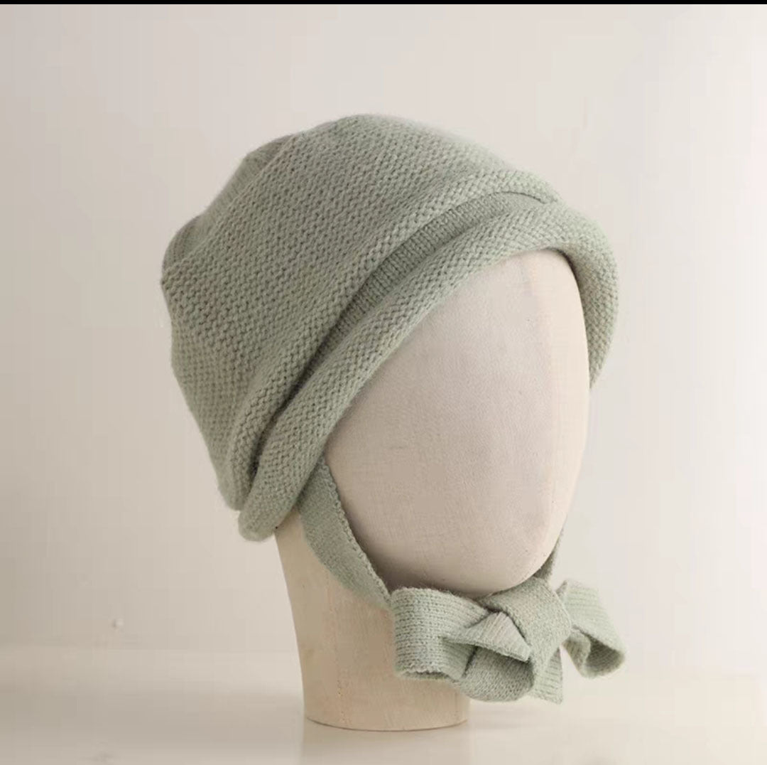 Women's Lace-up Wool Knitted Leifeng Hat