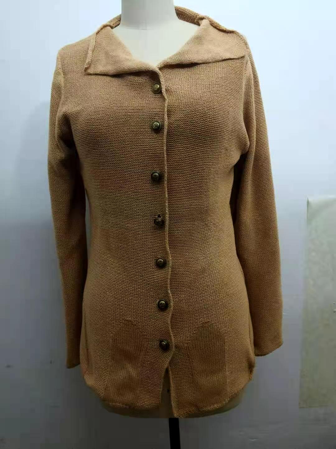 Szczupły, jednorzędowy, krótki płaszcz retro, kardigan damski