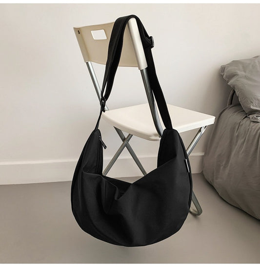 Washed Canvas Diagonal Cross Dumpling Bag