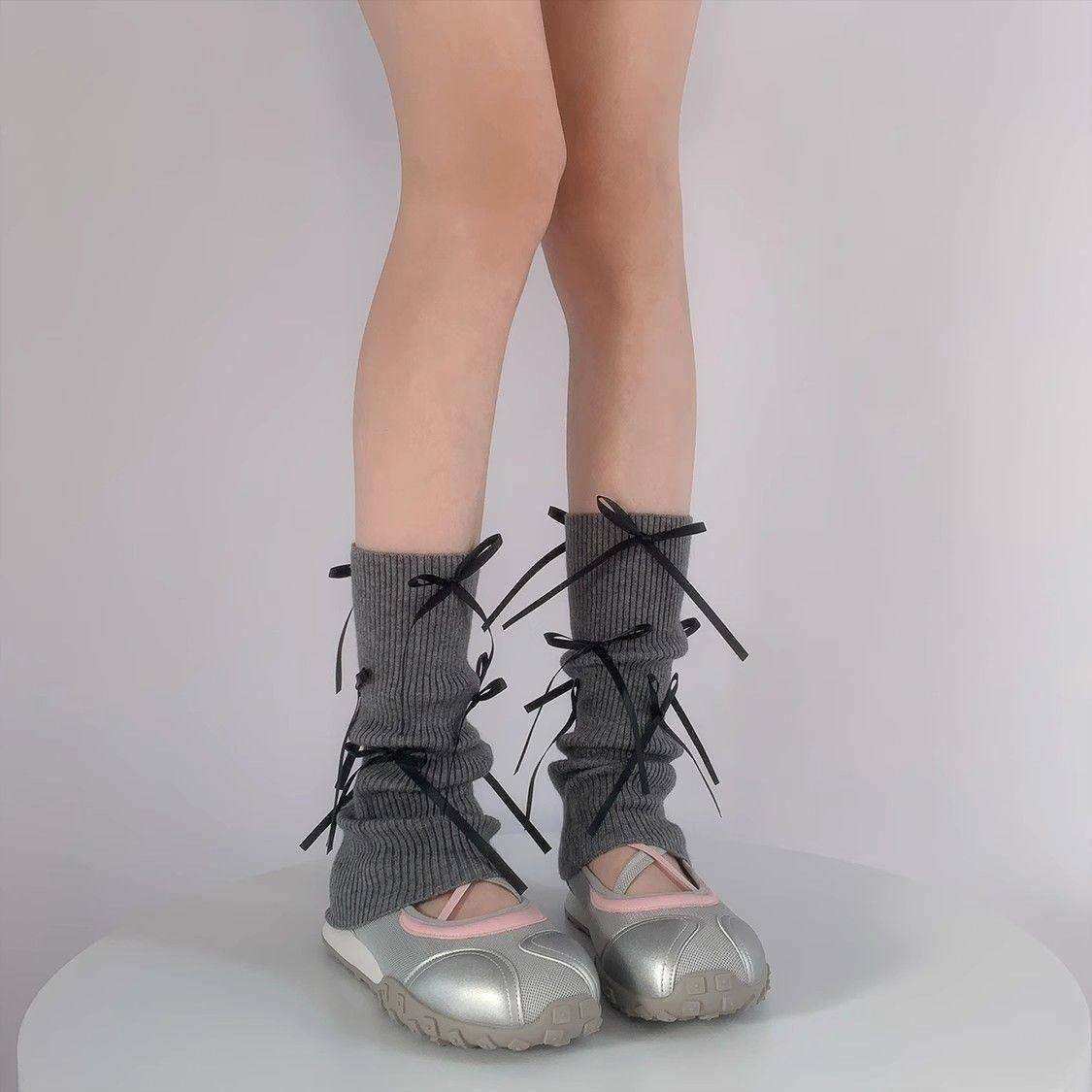 Womens Solid Color Bow Bow-Knot Mid-Calf Socks