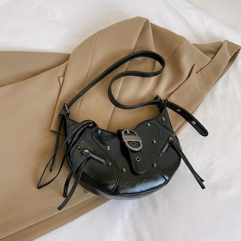 Dumpling Leisure Commute French Rivet Motorcycle Bag