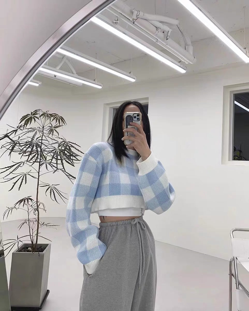 Women's Early Autumn Short And Thin Sweater