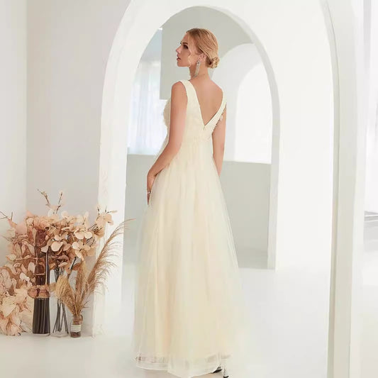 V-neck Sleeveless Lace Wedding Dress