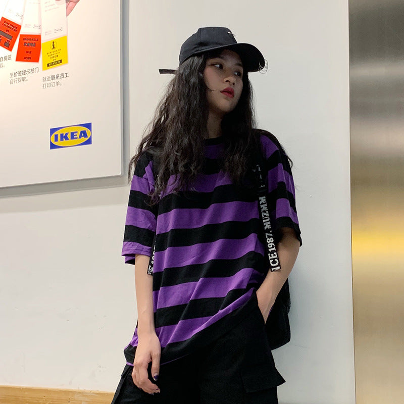 High Cold Lady Like Woman Style Small Cool Girl Wear Short Sleeve