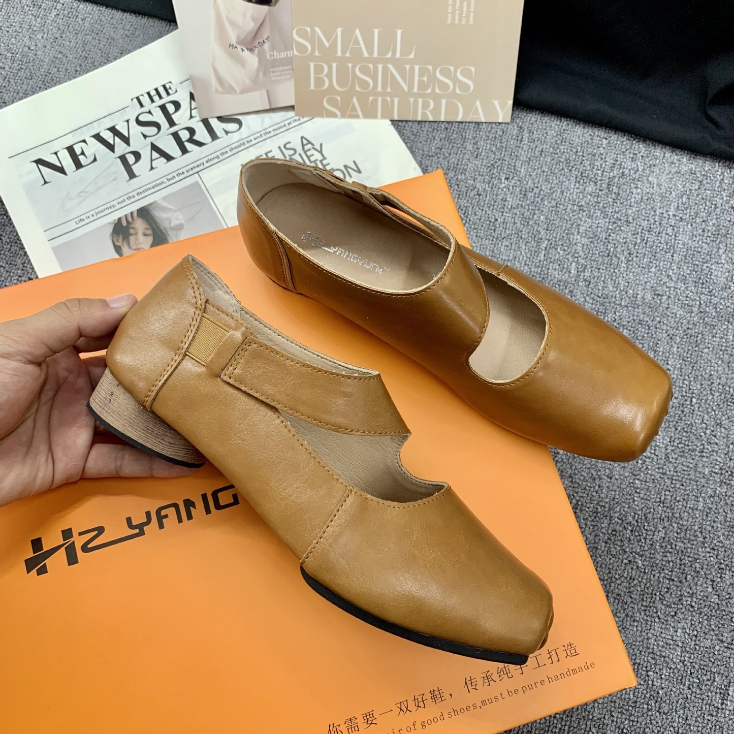 Textured Horsehide Square-toe Chunky-heel Soft-upper Womens Ballet Flats