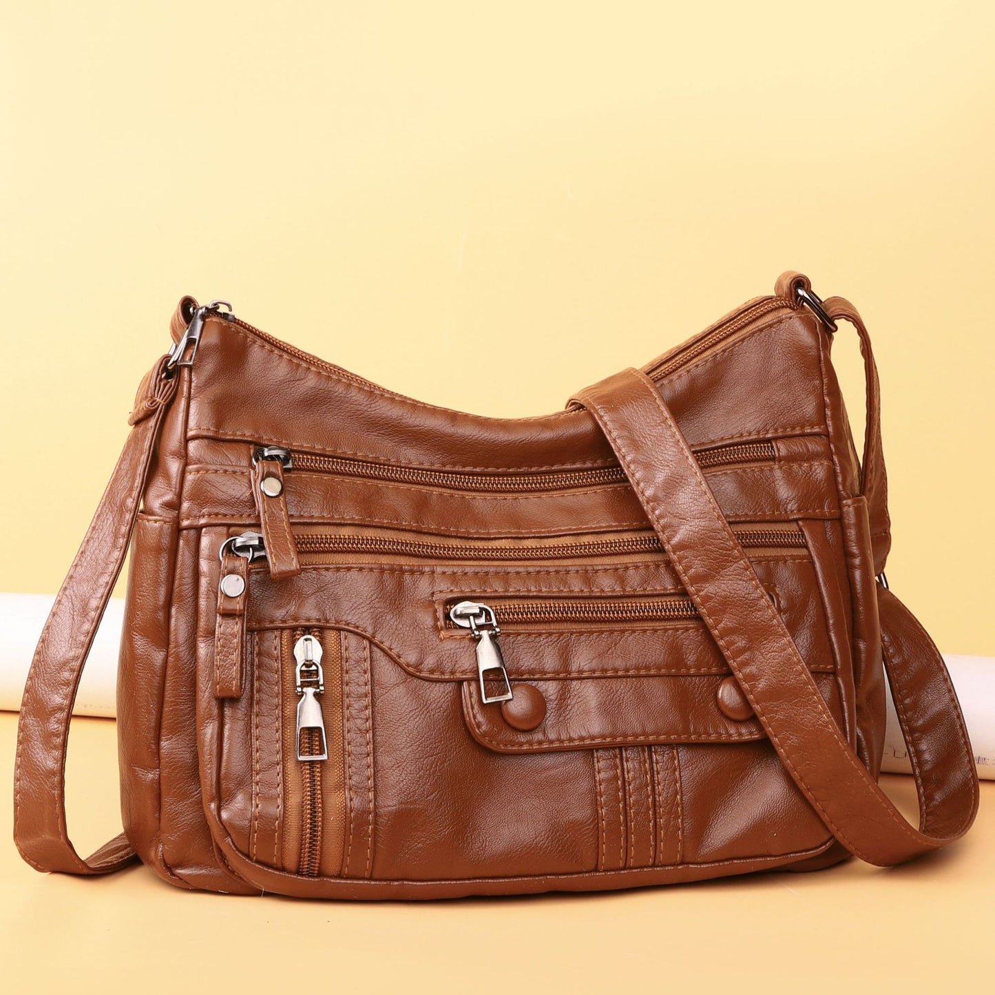 Skuldertaske i blødt læder til kvinder – smart og alsidig crossbody-taske