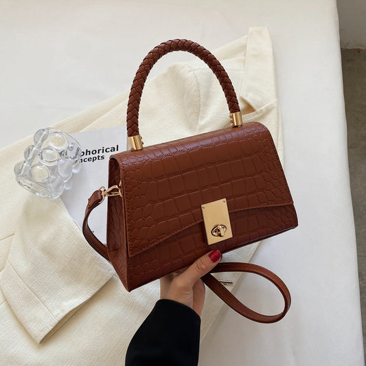 Stone Grain Messenger Bag Is Fashionable