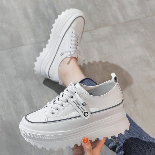 Inner Heightened Leather Casual Shoes With Round Toe