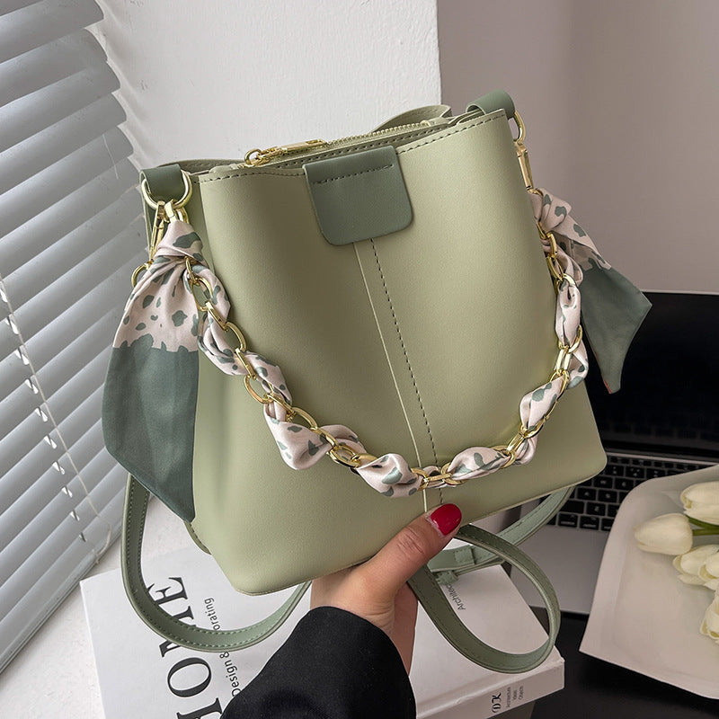 Enkle Håndtasker til Kvinder Skuldertaske Spandtaske Kæde Mode Tekstureret Messenger Bag